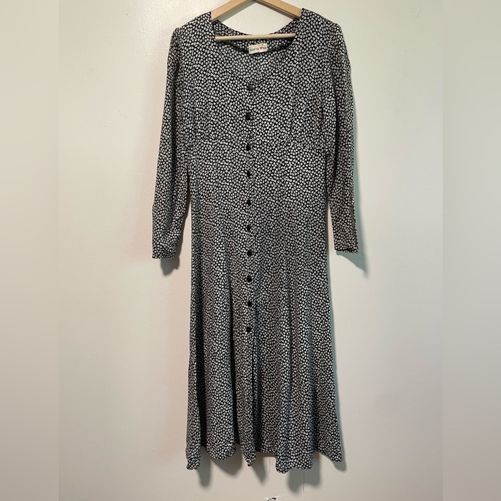 Vintage V-Neck Long-Sleeve Floral Print Dress - Picture 2 of 9